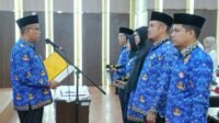 Lantik Pejabat Fungsional, Sekda Sumbar: Jabatan Bukan Hak ASN, tetapi Amanah Lantik Pejabat Fungsional, Sekda Sumbar: Jabatan Bukan Hak ASN, tetapi Amanah